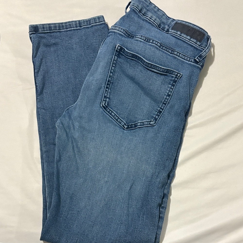 Calvin Klein Women's Blue Straight Leg Jeans